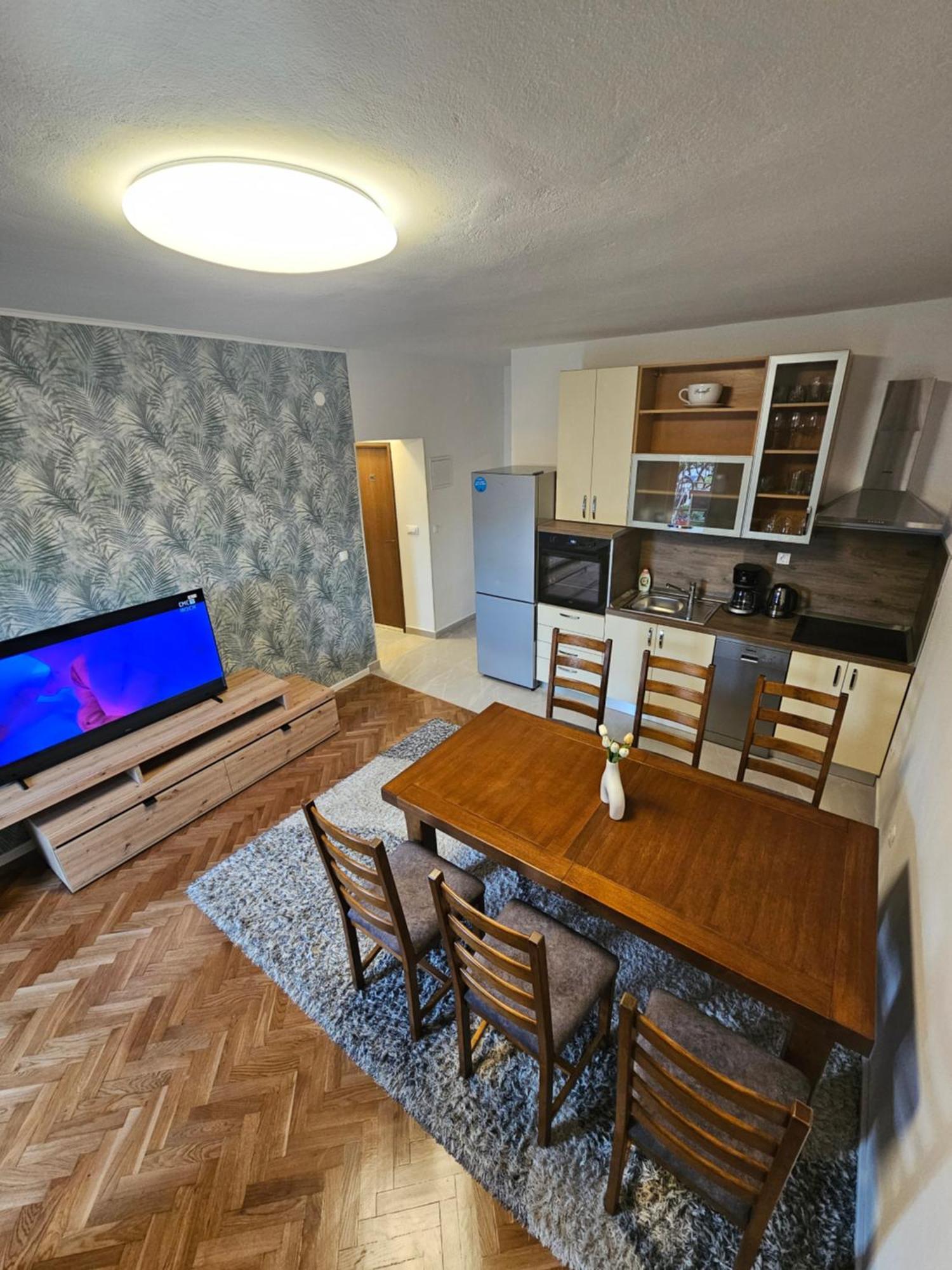 Apartments Grgic Trogir Exterior foto